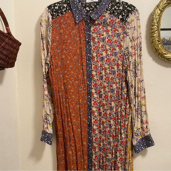 Natural Life Esme Long Sleeve Full Button Contrast Floral Print Shirt Dress - Picture 4 of 9